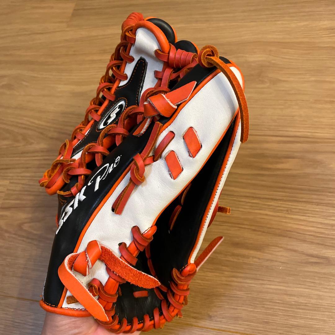 SSK Pro 硬式グローブ 黒/オレンジ