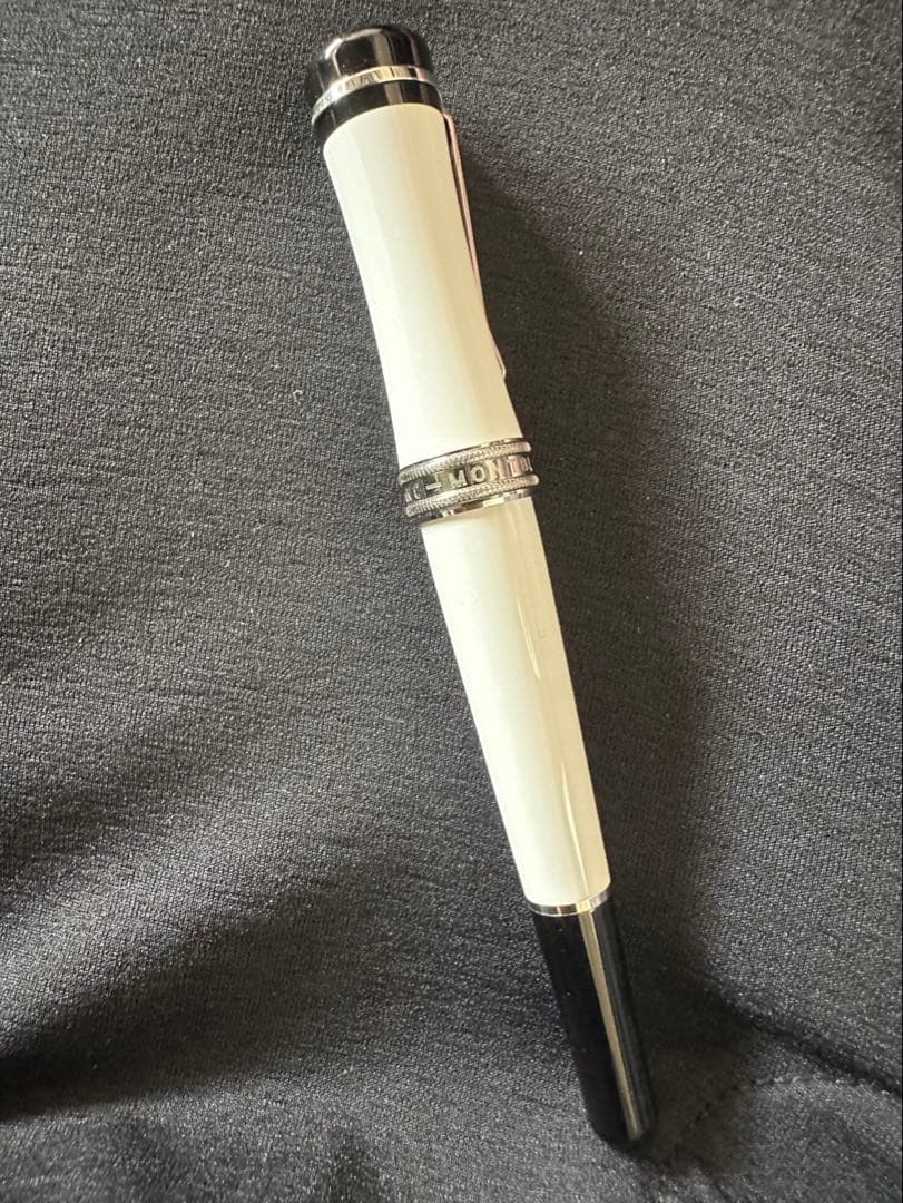T*U様 モンブラン　万年筆