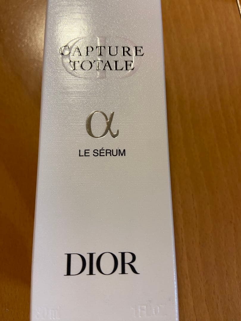 【新品】DIOR カプチュールトータルルセラム　美容液　30ml