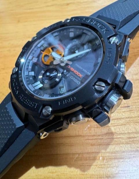 G-SHOCK GST-B100B ブラック腕時計