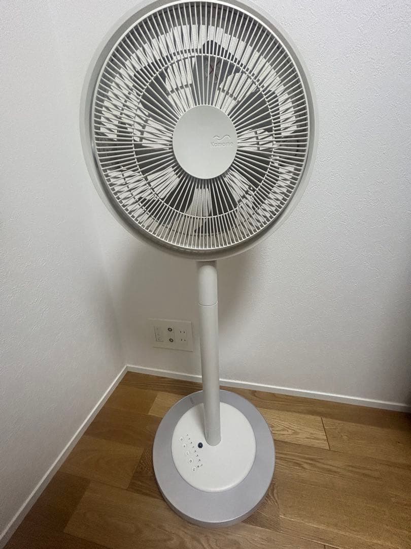 カモメファン リビングファン　扇風機 ホワイト　※ビビ傷有り