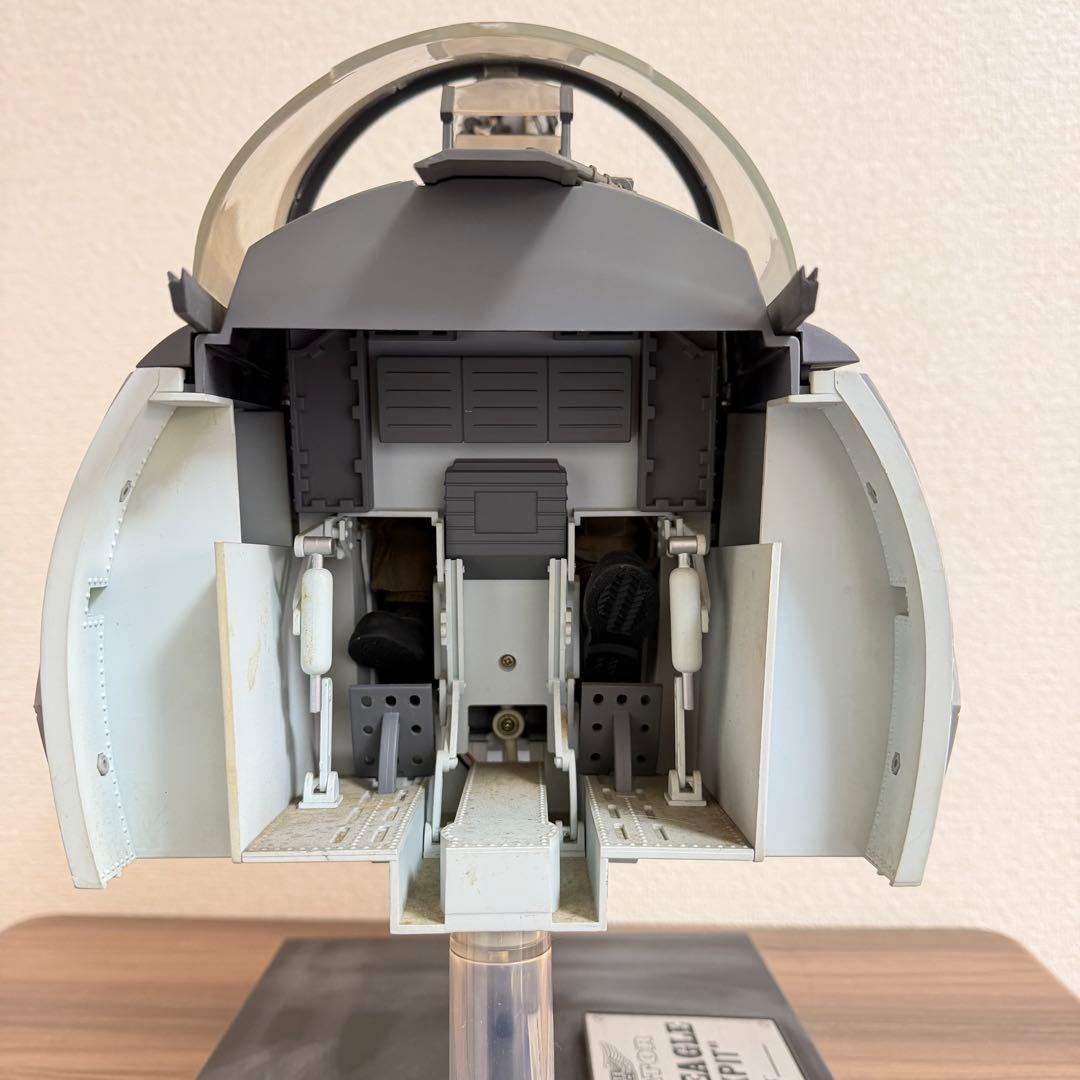 1/6 F-15C イーグルコクピット「ELITE FORCE AVIATOR」