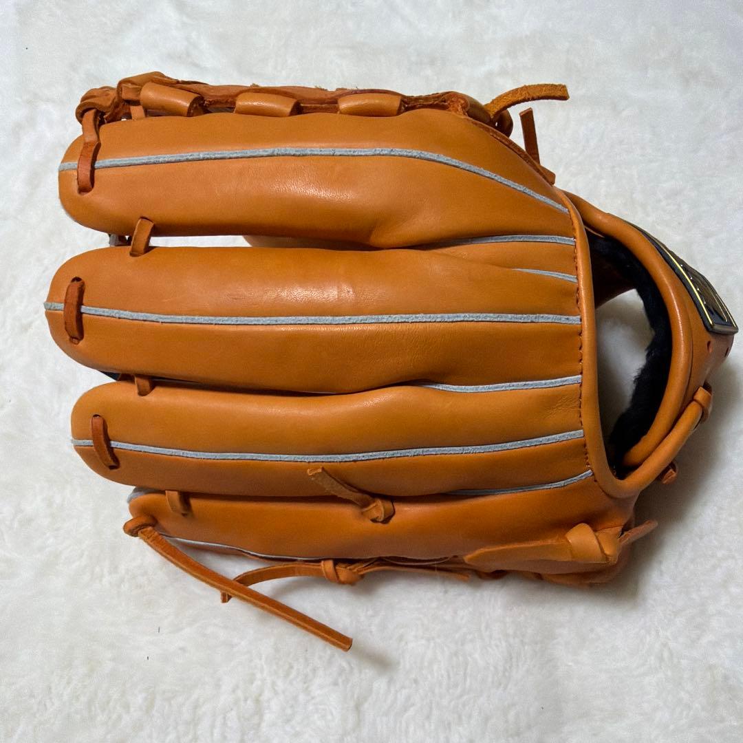 ゼット　硬式内野手用　新品未使用　袋付き　源田型