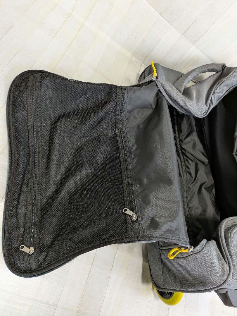 フォルクルVÖLKLの トラベルウィールスポーツバッグ グレー ボストンバッグ