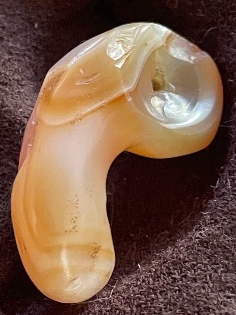 古墳時代 瑪瑙勾玉 古代装身具 出土品