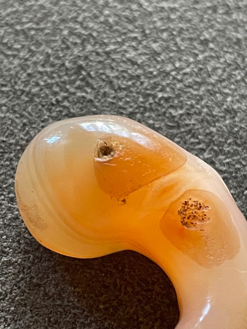 古墳時代 瑪瑙勾玉 古代装身具 出土品