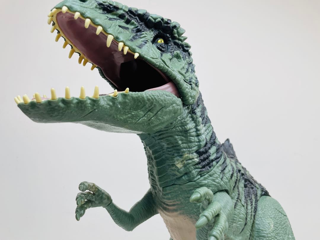 【極美品】ジュラシックワールド ギガノトサウルス GWD68 全長99cm