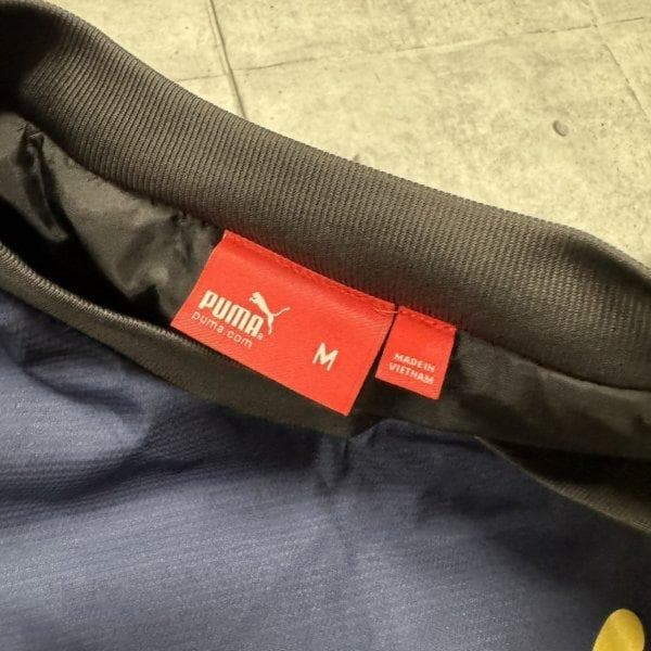 極美品 PUMA 中綿ピステ セットアップ ウィンドブレーカー Vネック プーマ
