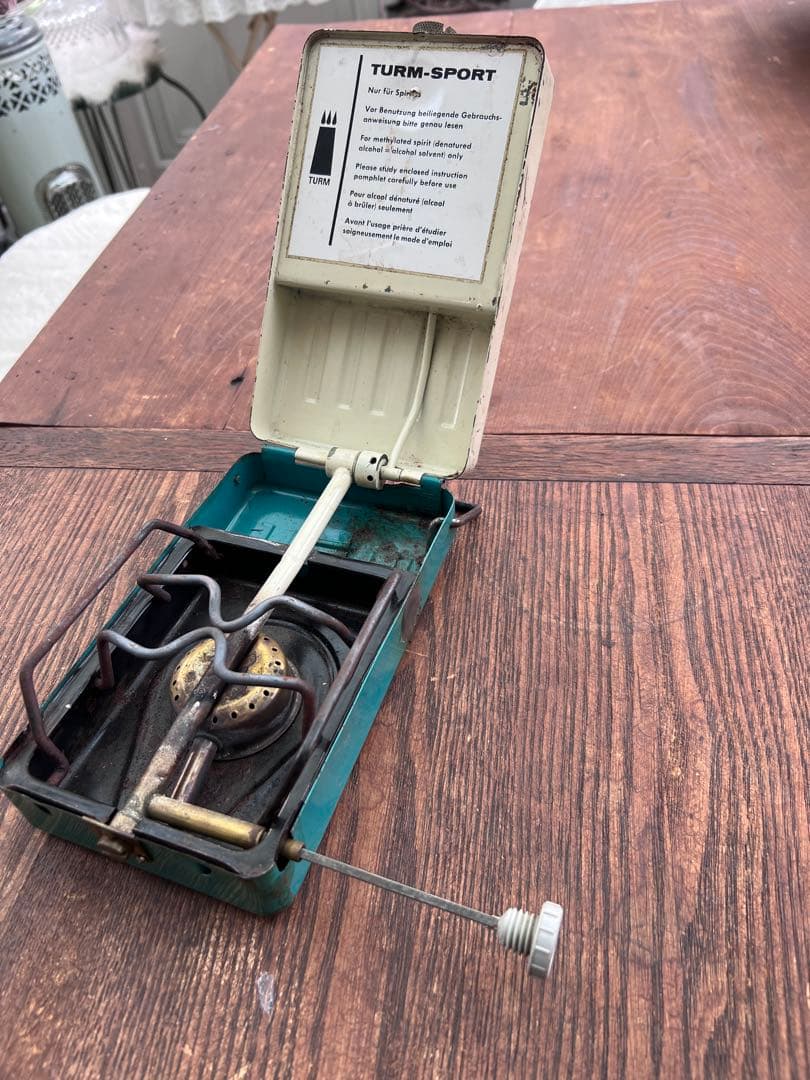 1970年代の西ドイツ製、タームスポーツ。携帯用サイレント、アルコールバーナー。
