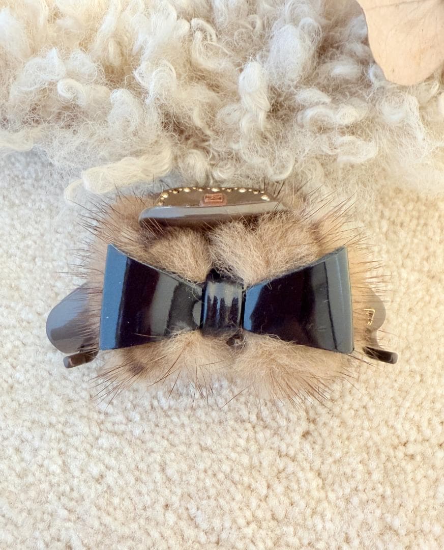 アレクサンドル ドゥ パリ　 リボン×リアルファー×スワロ付き クリップ