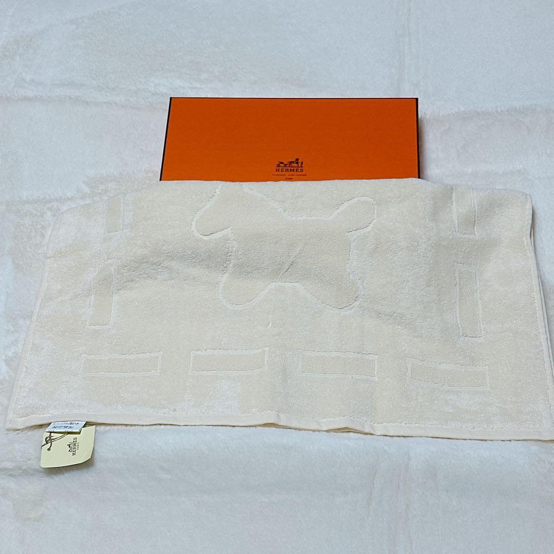 未使用品　エルメス　ベビー　木馬バスタオル