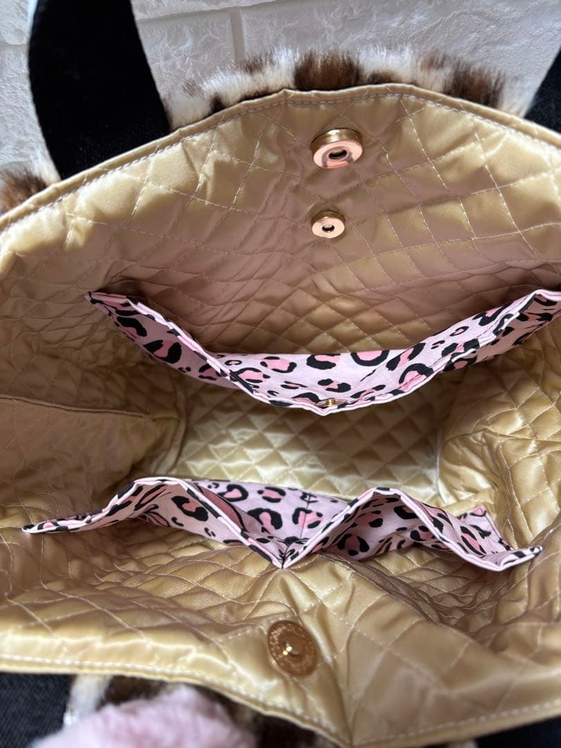 ざ*ろ様 コヤンイサムチョン　サイドファスナーバッグ（大）　ヒョウ柄　ルミちゃん