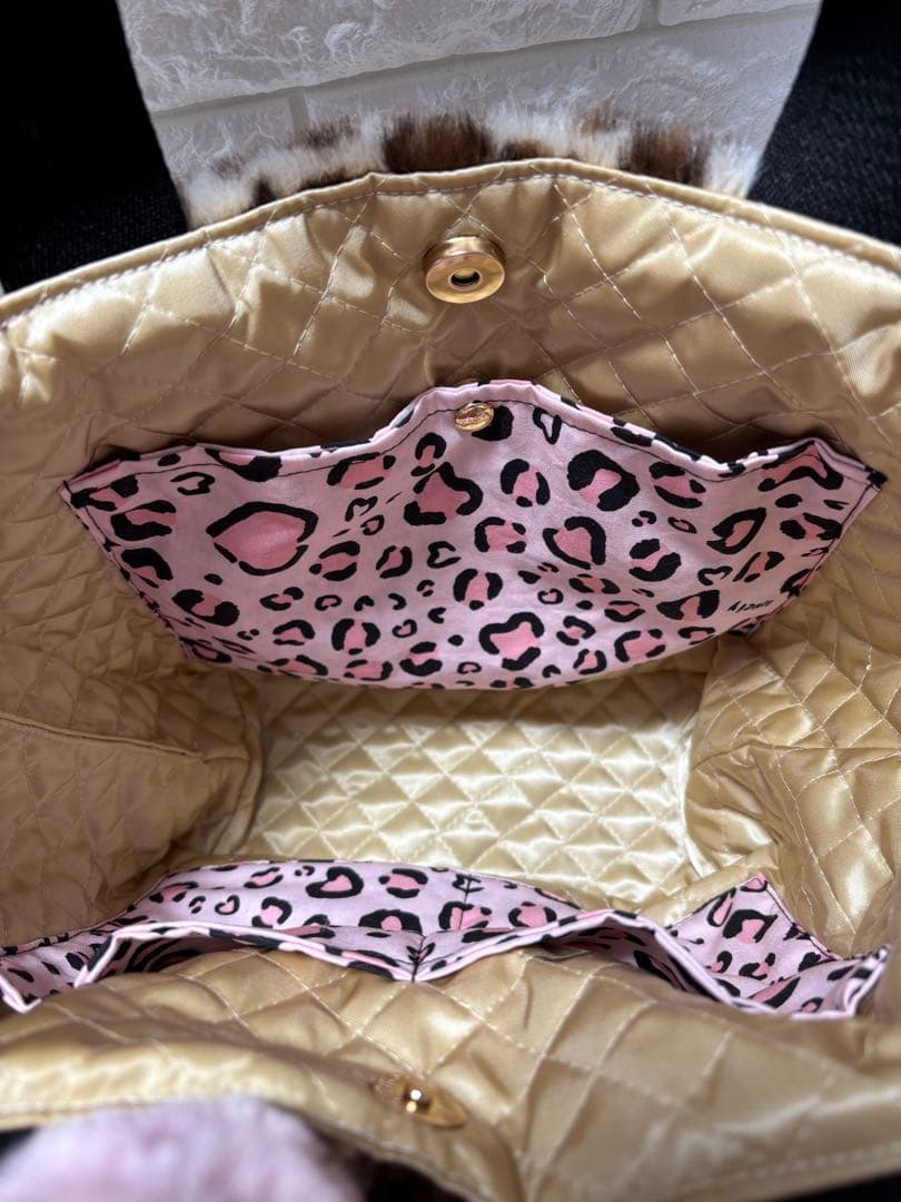 ざ*ろ様 コヤンイサムチョン　サイドファスナーバッグ（大）　ヒョウ柄　ルミちゃん