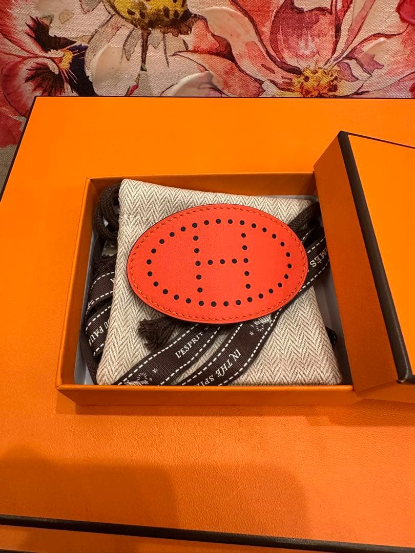 エルメス ヘアアクセサリー オレンジ　バレッタ　エブリン