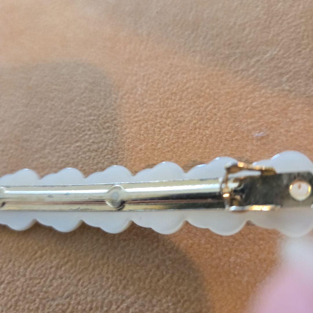 刻印なしアレクサンドルドゥパリフラワーヘアアクセサリー