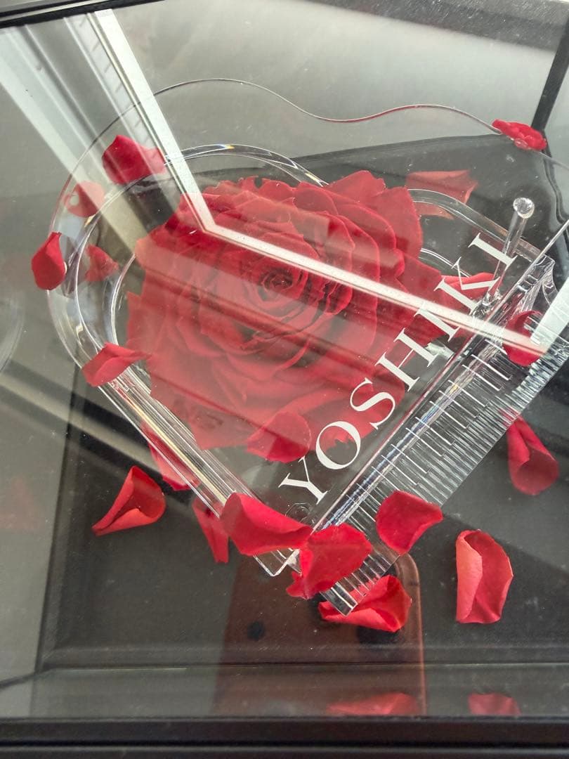 YOSHIKIプリザーブドフラワー　クリスタルピアノ　ガラスケース