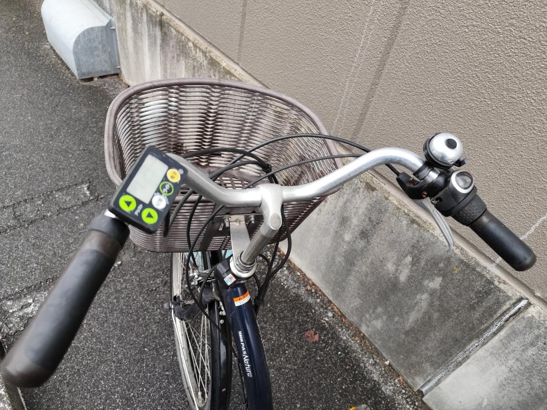 ヤマハ　パス　ナチュラ　26インチ　紺色　8.7Ah　　電動アシスト自転車