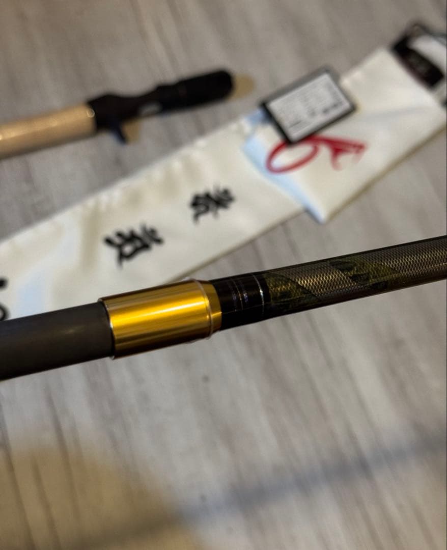 メガバス　新品未使用　オロチエボルジオン　F7-76RDti ホワイトパイソンⅡ