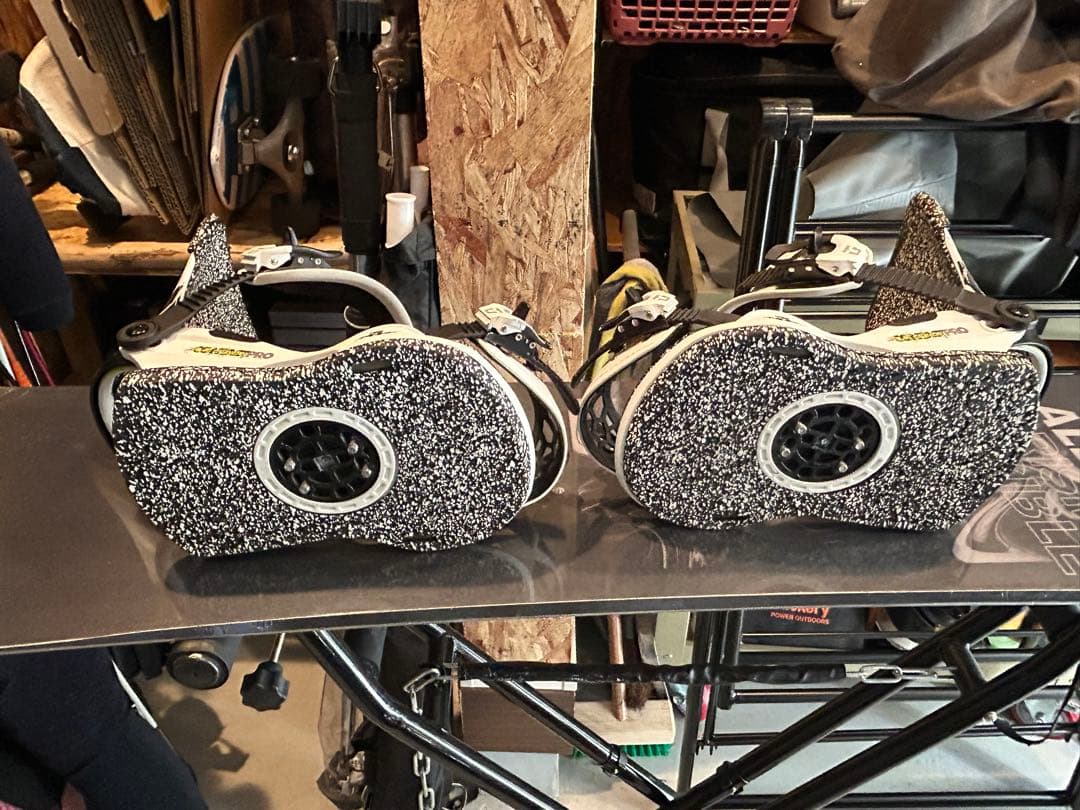 UNION スノーボード ビンディング contact Pro ユニオン