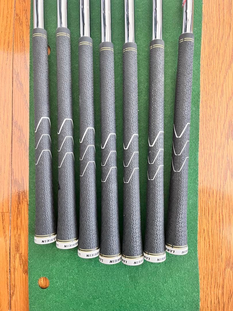 ステルスグローレ　アイアンセット　#5〜p,s 7本セット フレックスS