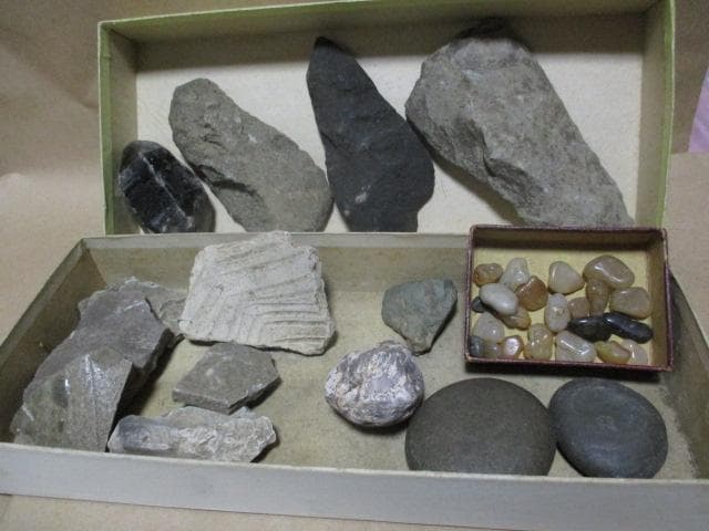 発掘　石器　縄文等　Ｋ７－１