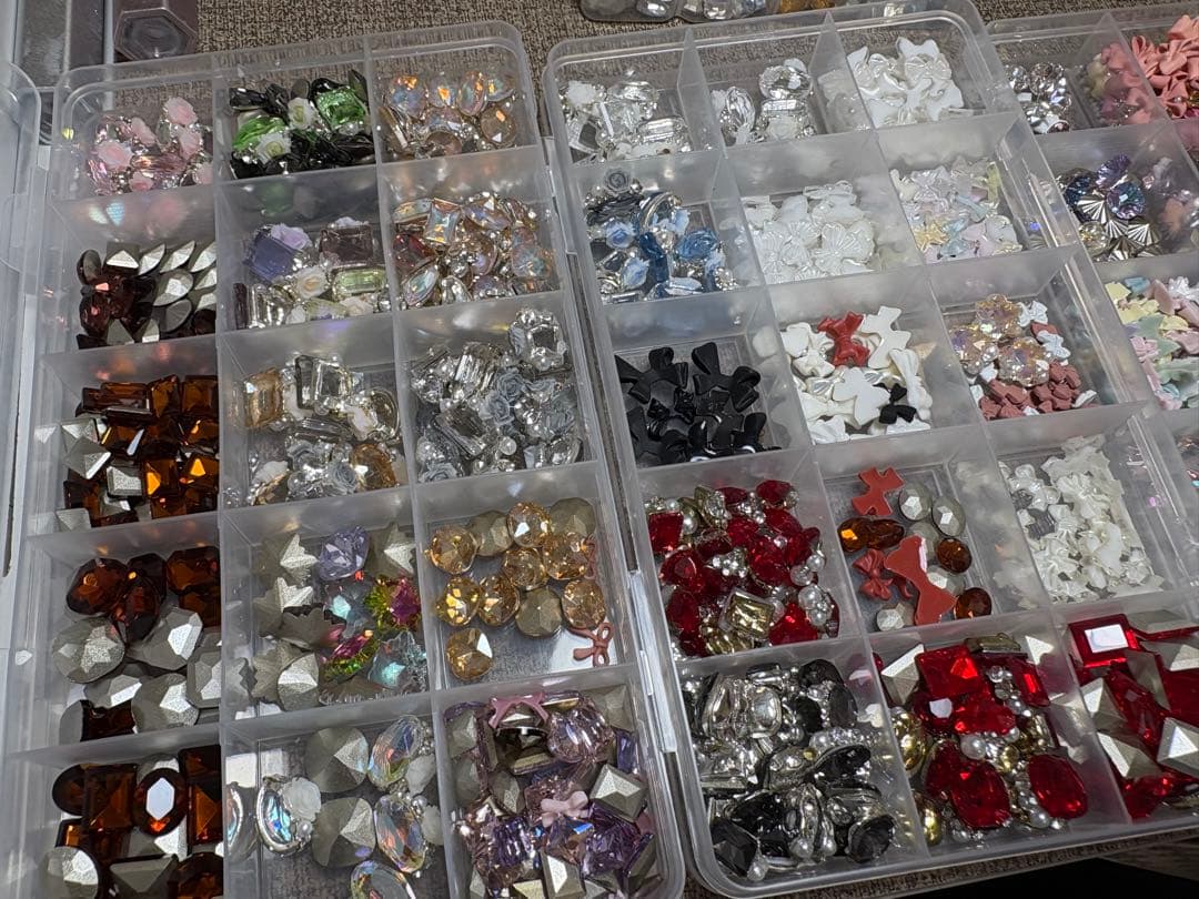 ネイルパーツ 約100個セット 多色