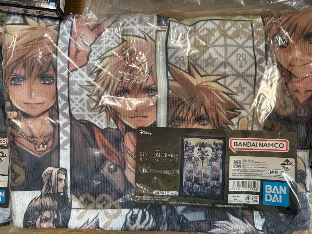 一番くじ キングダムハーツ ラストワン・B賞バスタオル・D賞クッション　セット