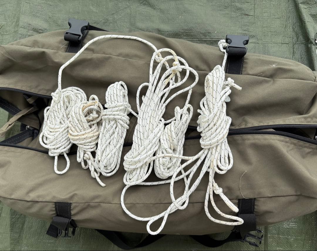 FUTURE FOX テント前幕タープ　テンマクデザイン　薪ストーブ　反射板