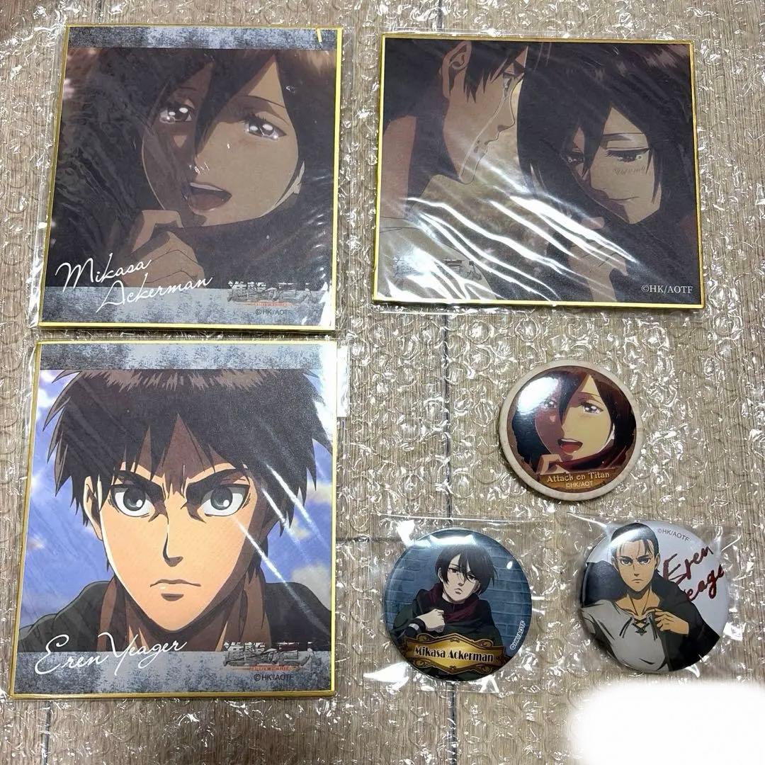 進撃の巨人 ミカサ 色紙 くじ引き堂　キャラバッジコレクション エレン　缶バッジ