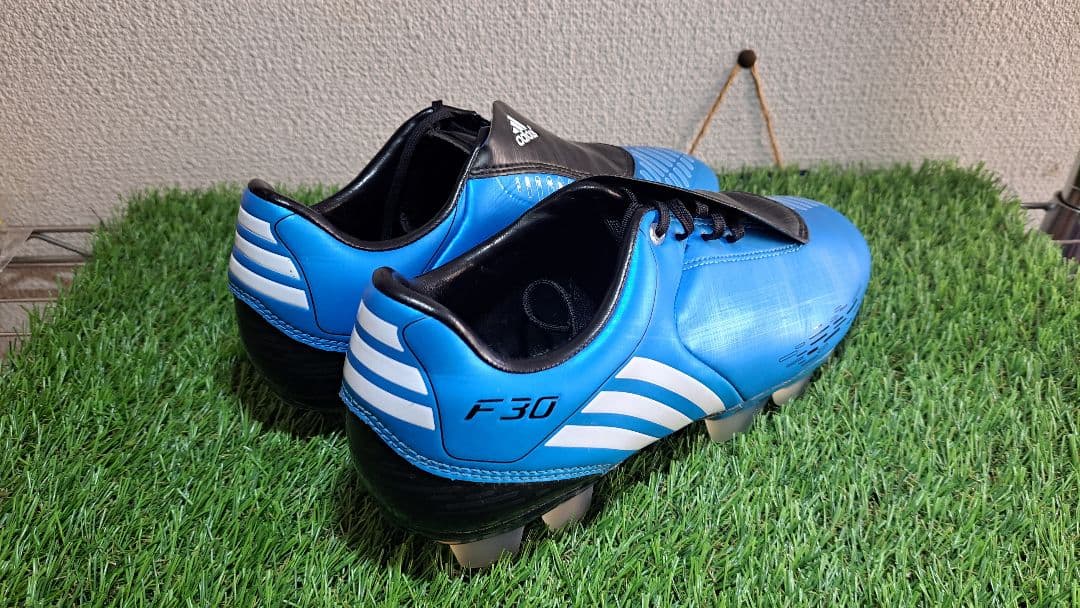 NSM←←←R9Fadidas　F30 i TRX FG　激レア品