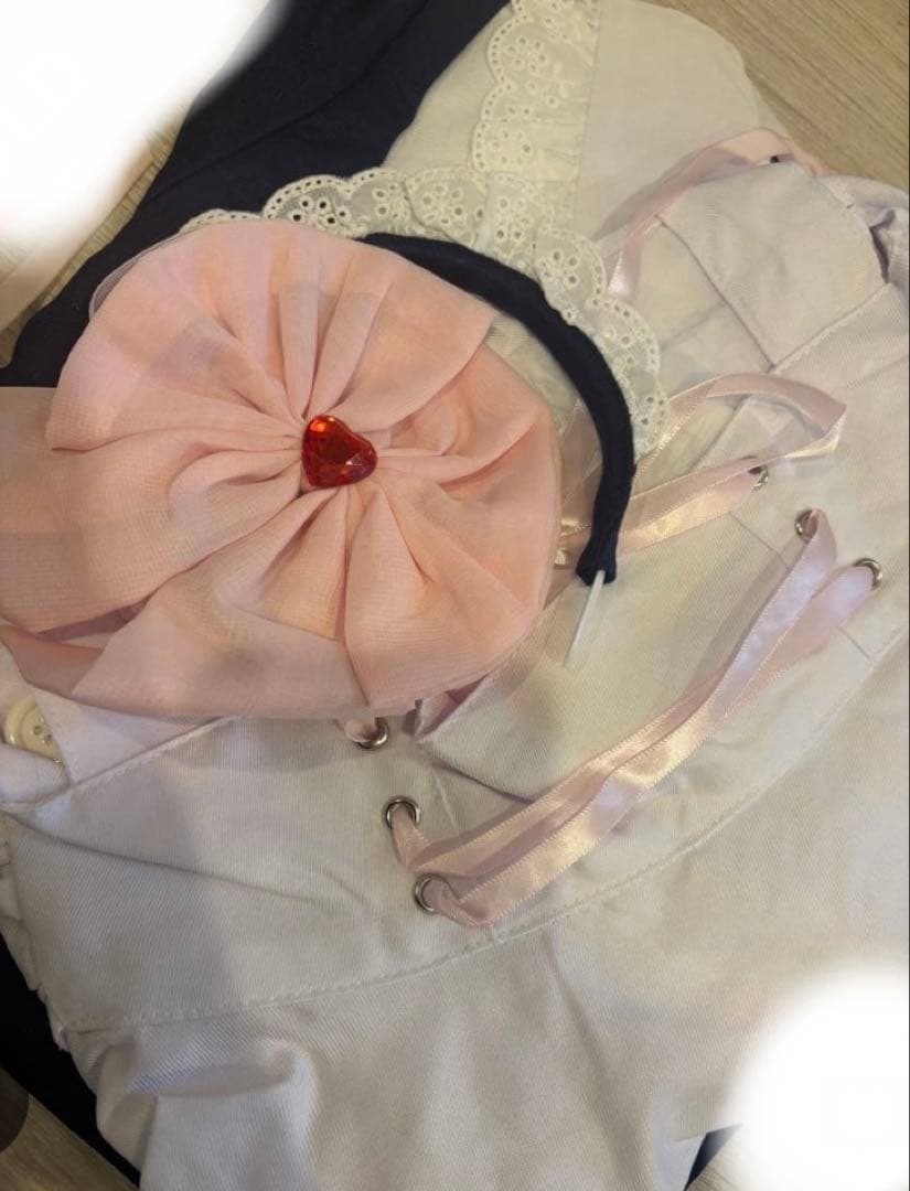 期間限定値下げめいどりーみん風　コスプレ　メイド服　1セットの価格です