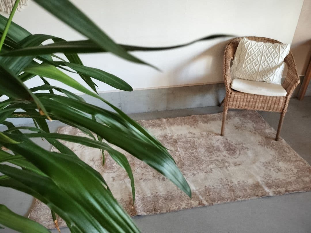 ベージュとミルクティーのヴィンテージラグ　雅姫さんNo.685