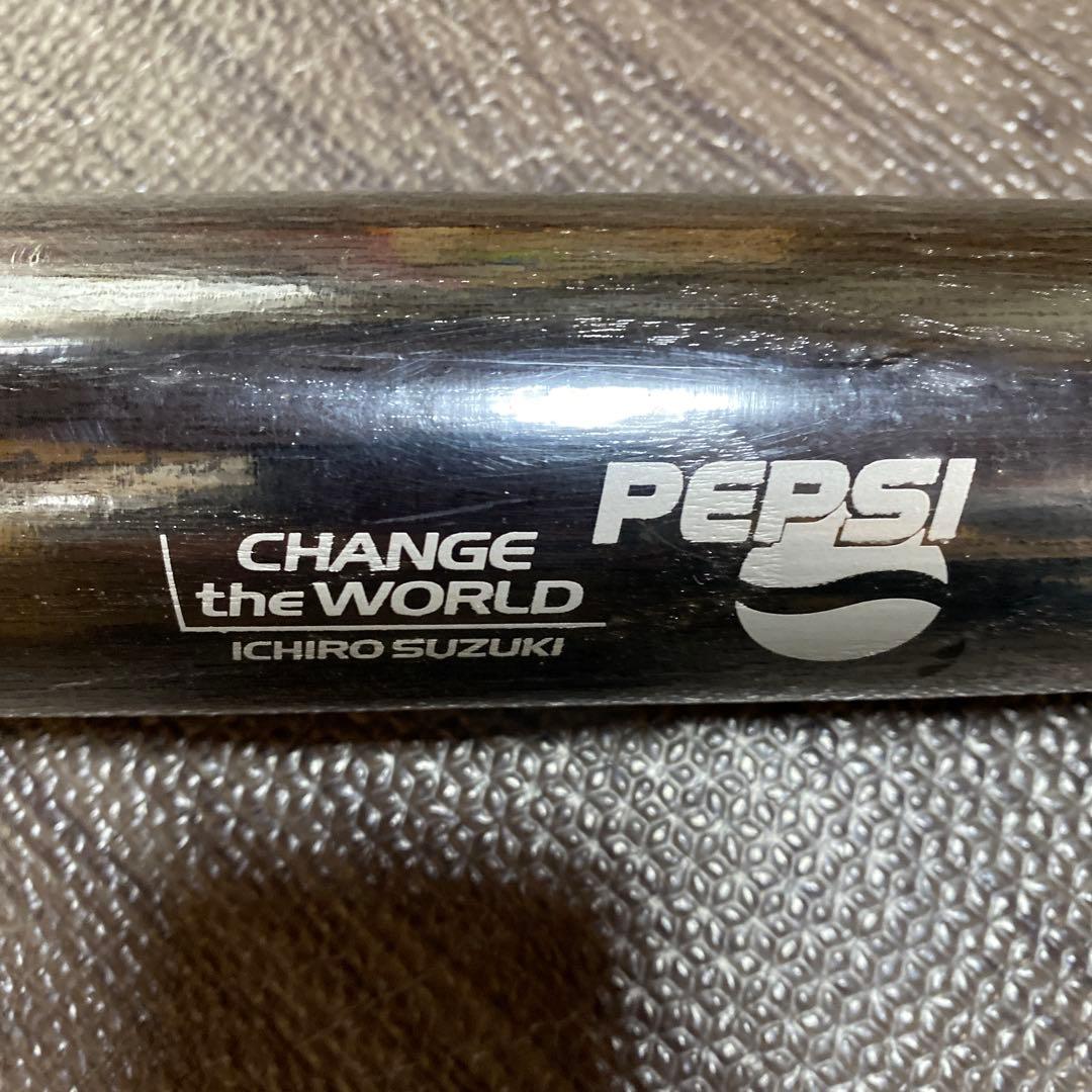 ペプシ　イチローサイン入りバット　レプリカ