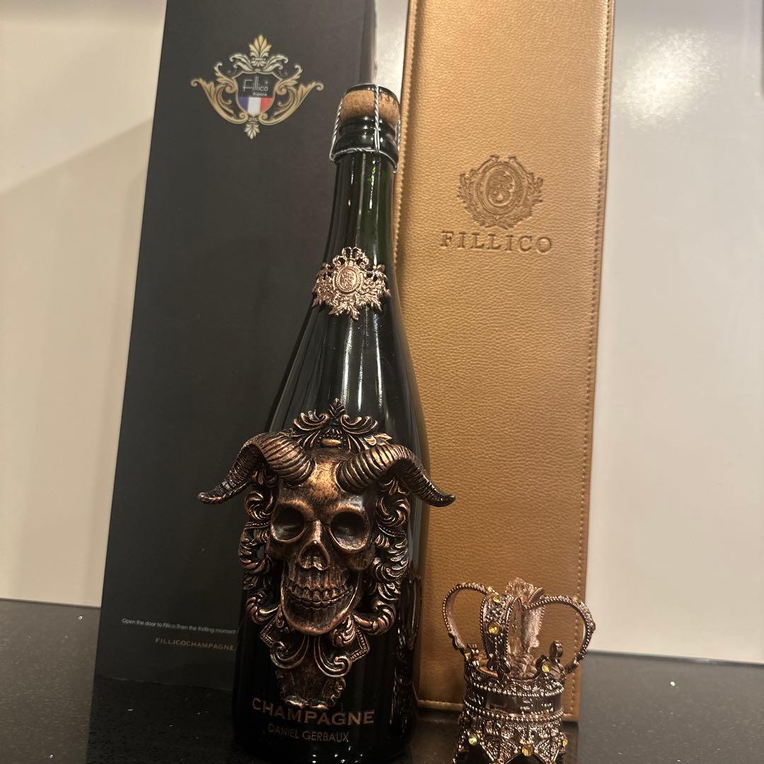 Fillico スカルデザイン シャンパン