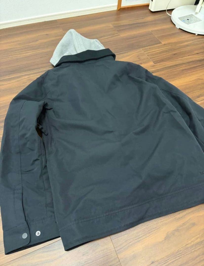 BURTON スノボウェア 男性用Sサイズ 黒 フード付き