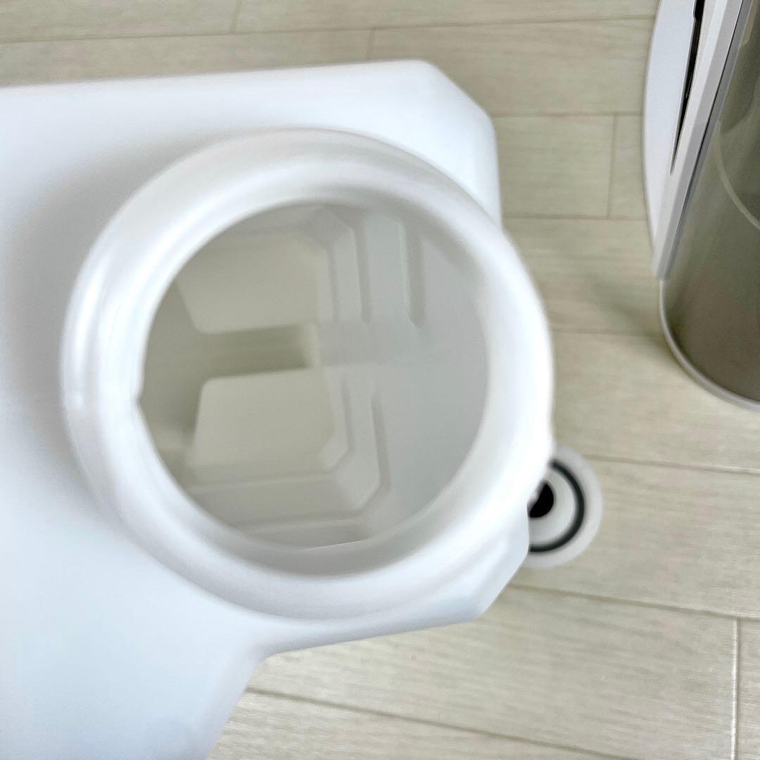 シャープ　加湿セラミックヒーター　HX-TK12-W　2024年製　暖房