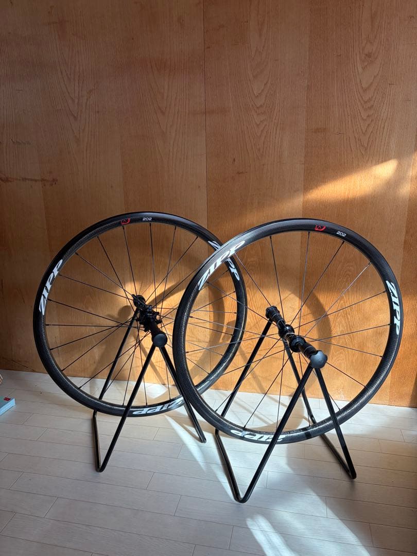 ZIPP 202 FIRECREST カーボンホイル　クリンチャー用リムブレーキ