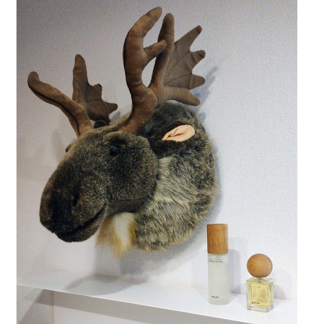 フェイクファー、フェルト製　ヘラジカの頭部壁掛け装飾