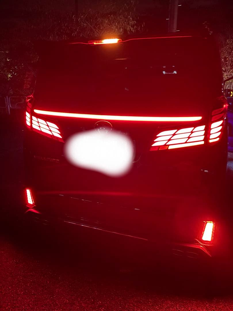 40風アルファード 30後期テールガーニッシュ