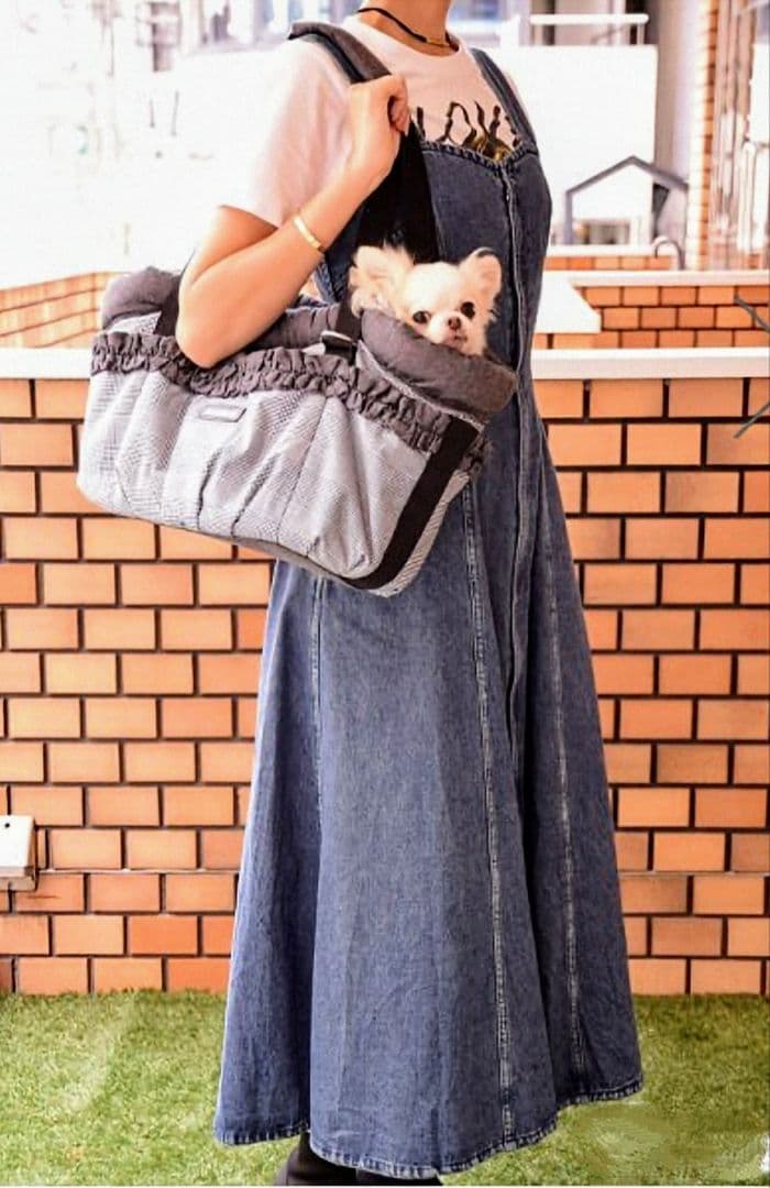 Luxe birdie ピクニックキャリー　モノトーン　斜め掛け可能　軽量