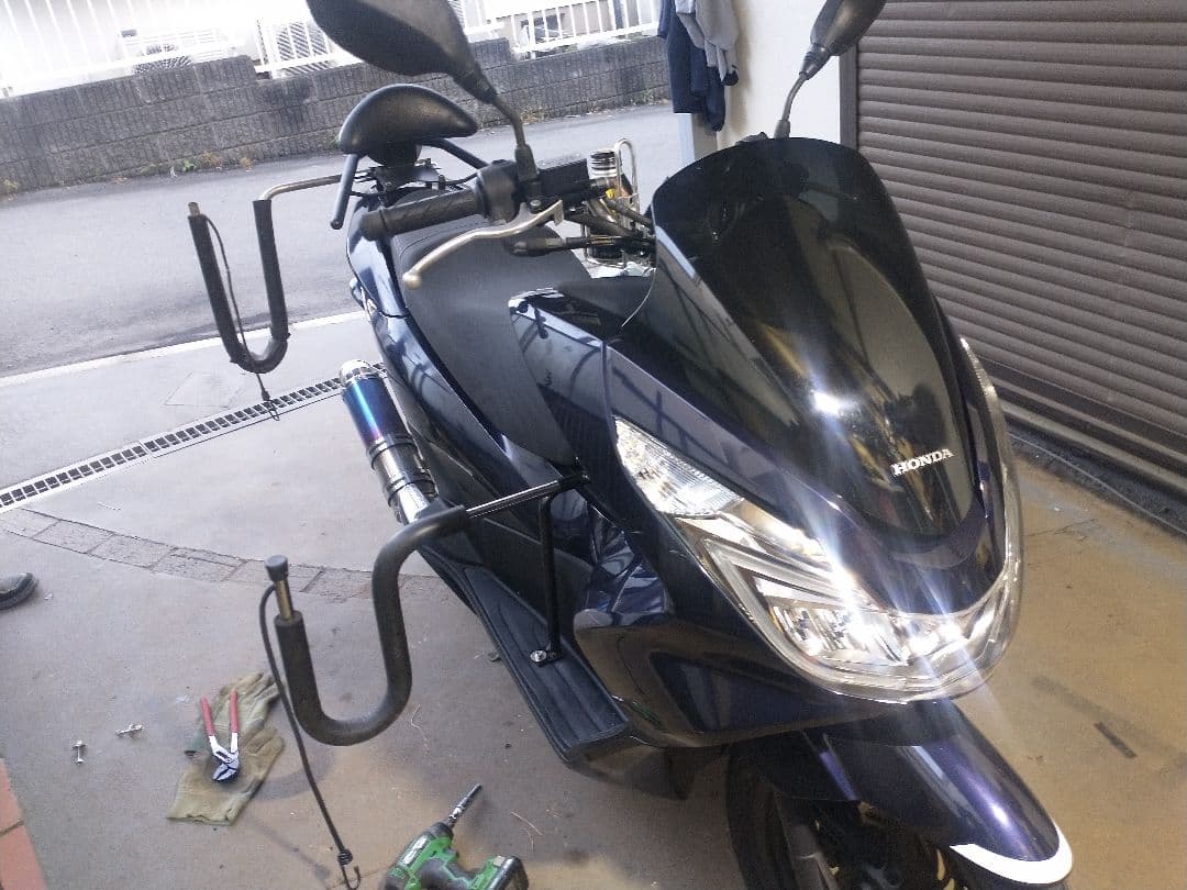 ジャイロX対応！原付二種、原付スクーター用のサーフボードキャリア