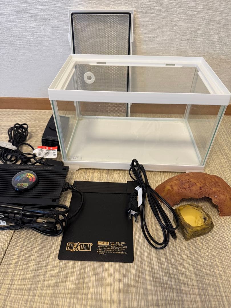 Exo Terra 中型飼育ケージ ヒーター付き