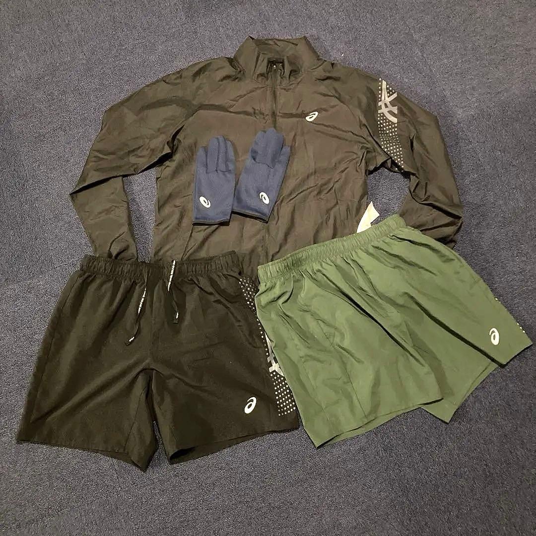 asics ランニングウェア　Lサイズ　上下セット 手袋付き
