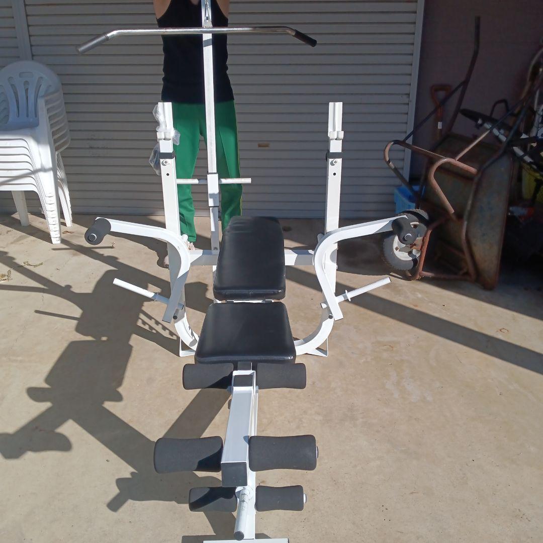 トレーニング　マルチベンチプレス台 ホワイト スチール製