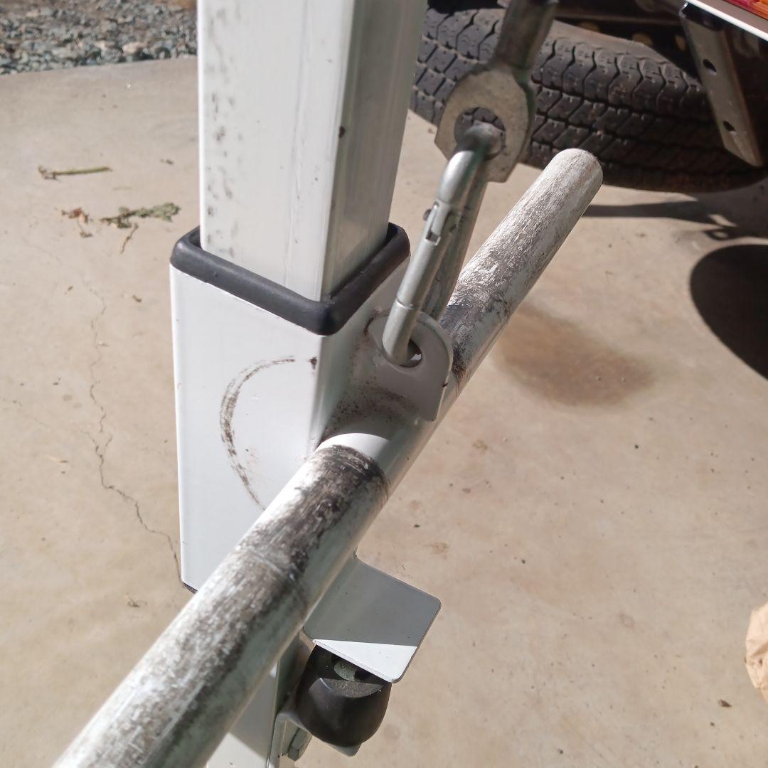 トレーニング　マルチベンチプレス台 ホワイト スチール製