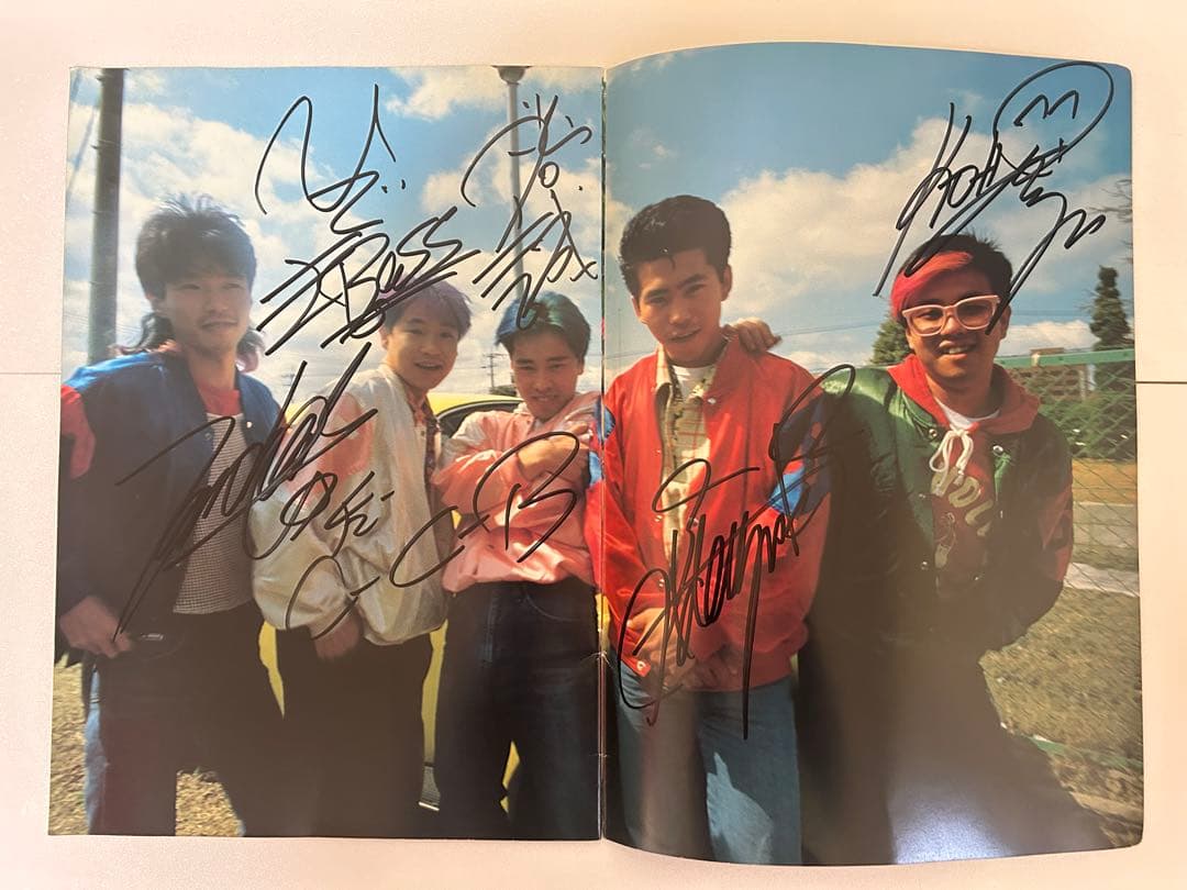 ☆激レア☆C-C-B☆コンサートツアー’85☆メンバーサイン入りパンフレット☆