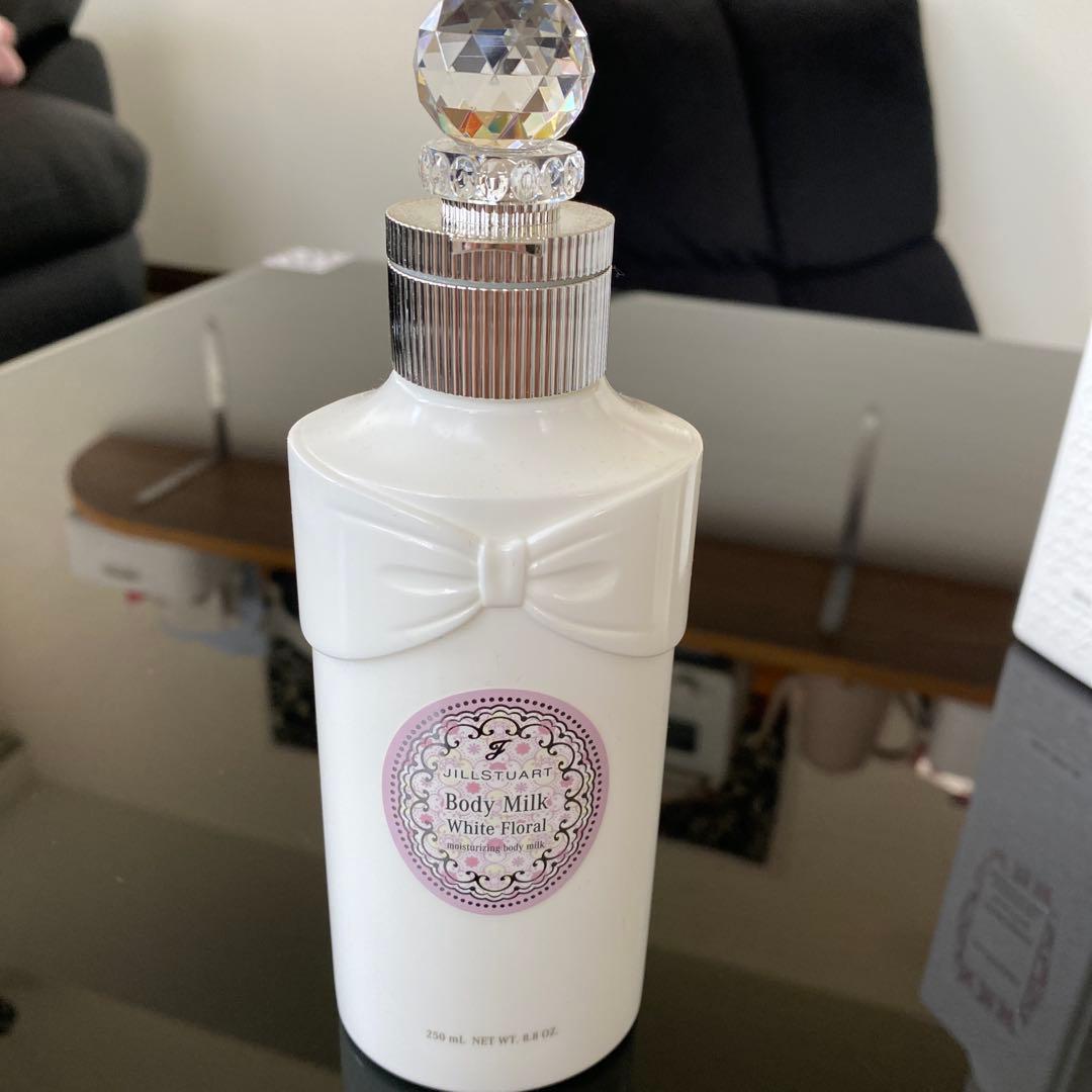 JILL STUART シャンプー・コンディショナー・セット