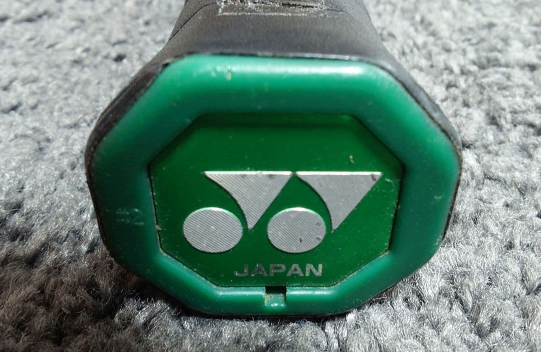 YONEX ヨネックス V CORE PRO100L G2 テニス　国内正規品