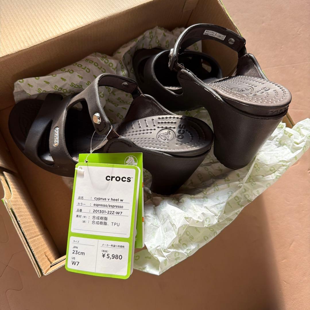 クロックスサンダル Cyprus w7（23cm）ブラウン サイプラス
