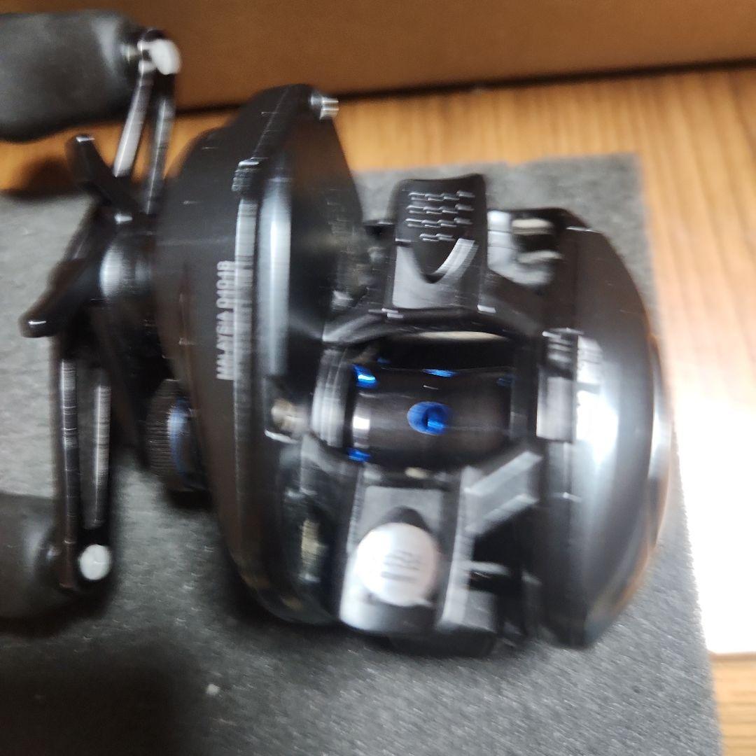 リール 19SLX MGL70HG